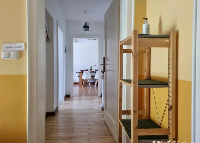 Haus Kreuzeckwiese - Riffelwandspitze ガルミッシュ・パルテンキルヒェン